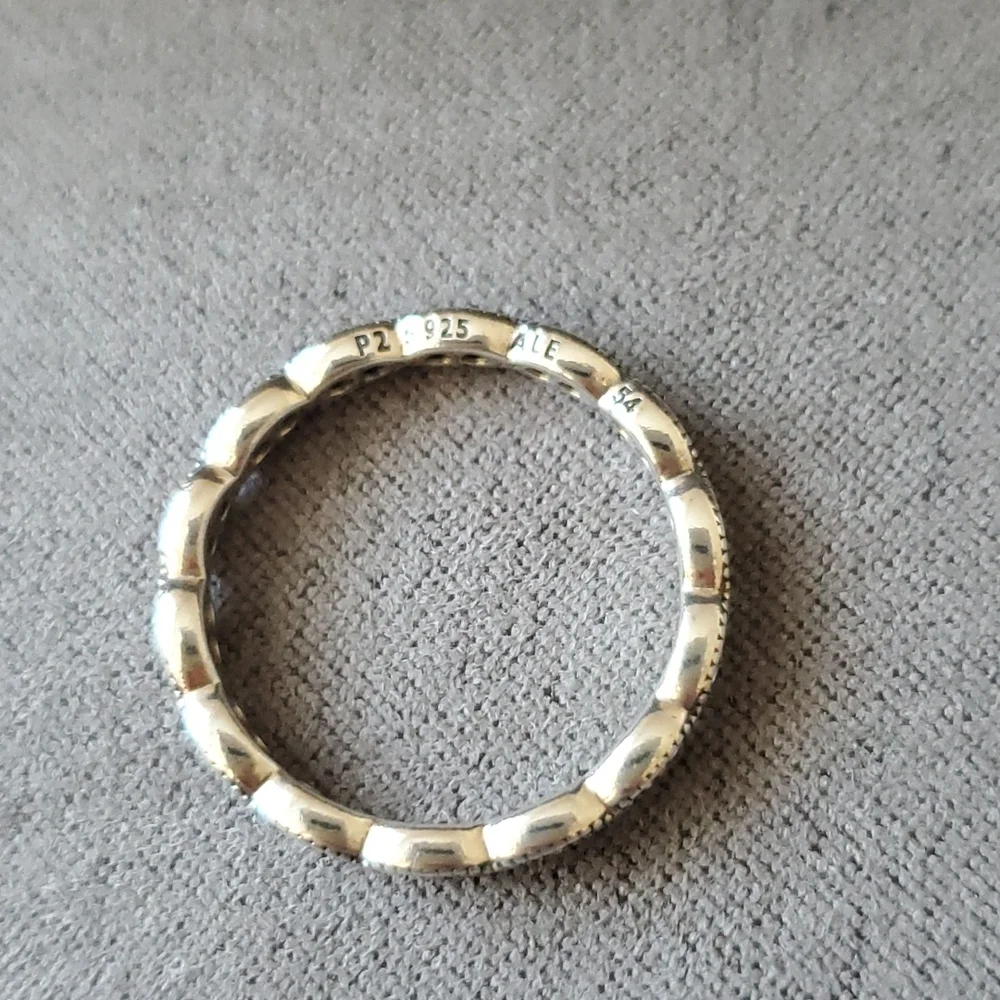 PANDORA sparkling leaves band ring - Picture 5 of 6